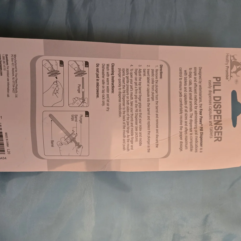 Central Dog...Cat Or Small Animal Pill Dispenser New Sealed